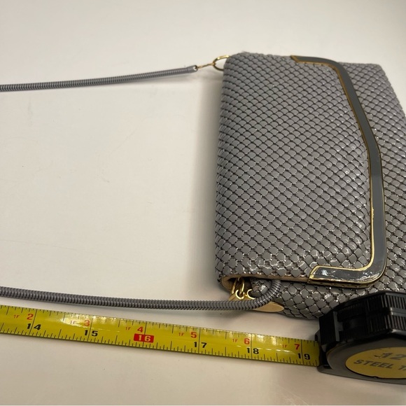 Vintage 70’s Silver Envelope Shoulder Clutch Metal Evening Bag - Picture 13 of 17